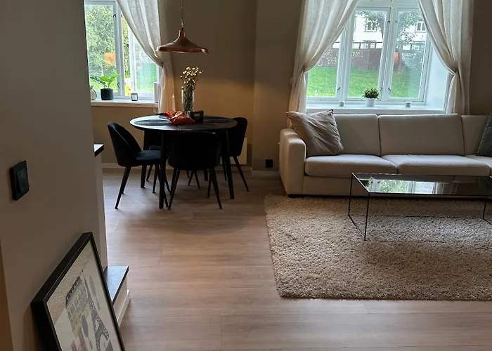 Unique In The Center!